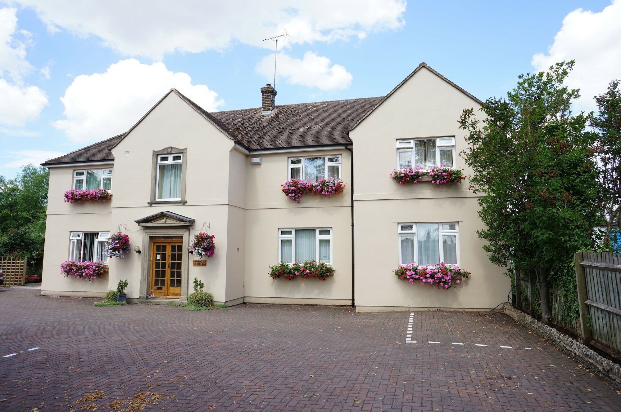 Bridge House B&B كيلتنهام المظهر الخارجي الصورة